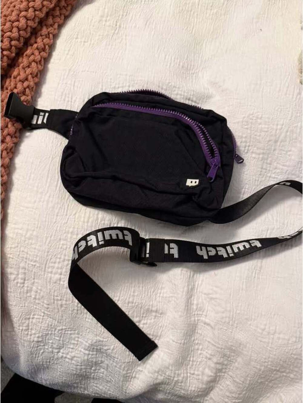 Twitch Black Belt Bag / Crossbody Fanny Pack